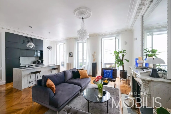 découvrez nos conseils et astuces pour réussir la rénovation de votre appartement dans le 75008 à paris, alliant modernité et charme parisien.
