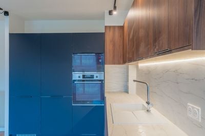 découvrez nos conseils et astuces pour réussir la rénovation de votre appartement à paris 75008, alliant qualité, style et optimisation de l'espace.